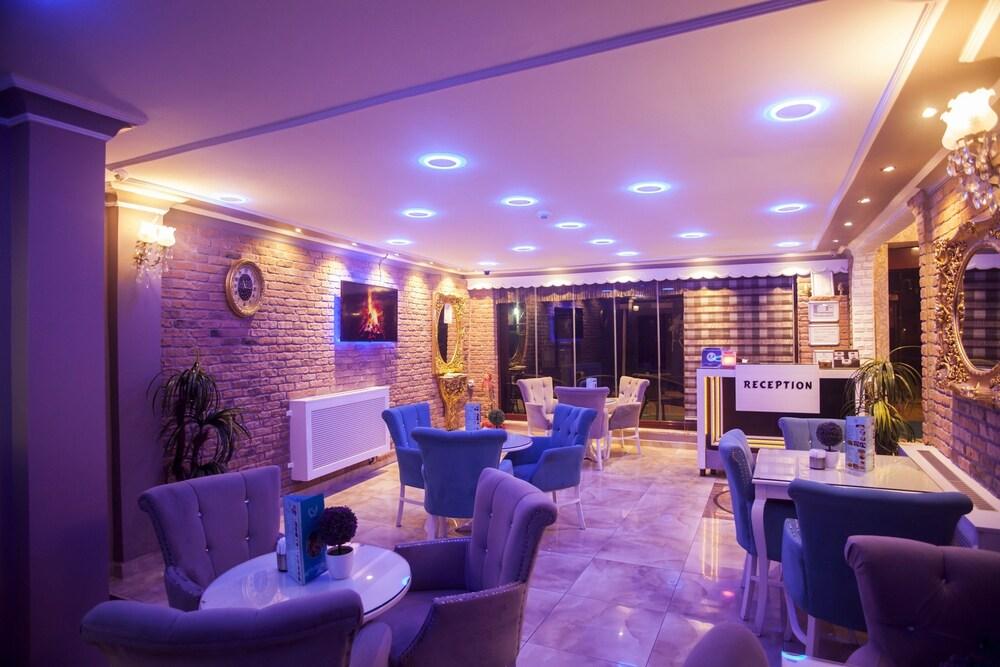 איסטמבול Hurriyet Hotel מראה חיצוני תמונה