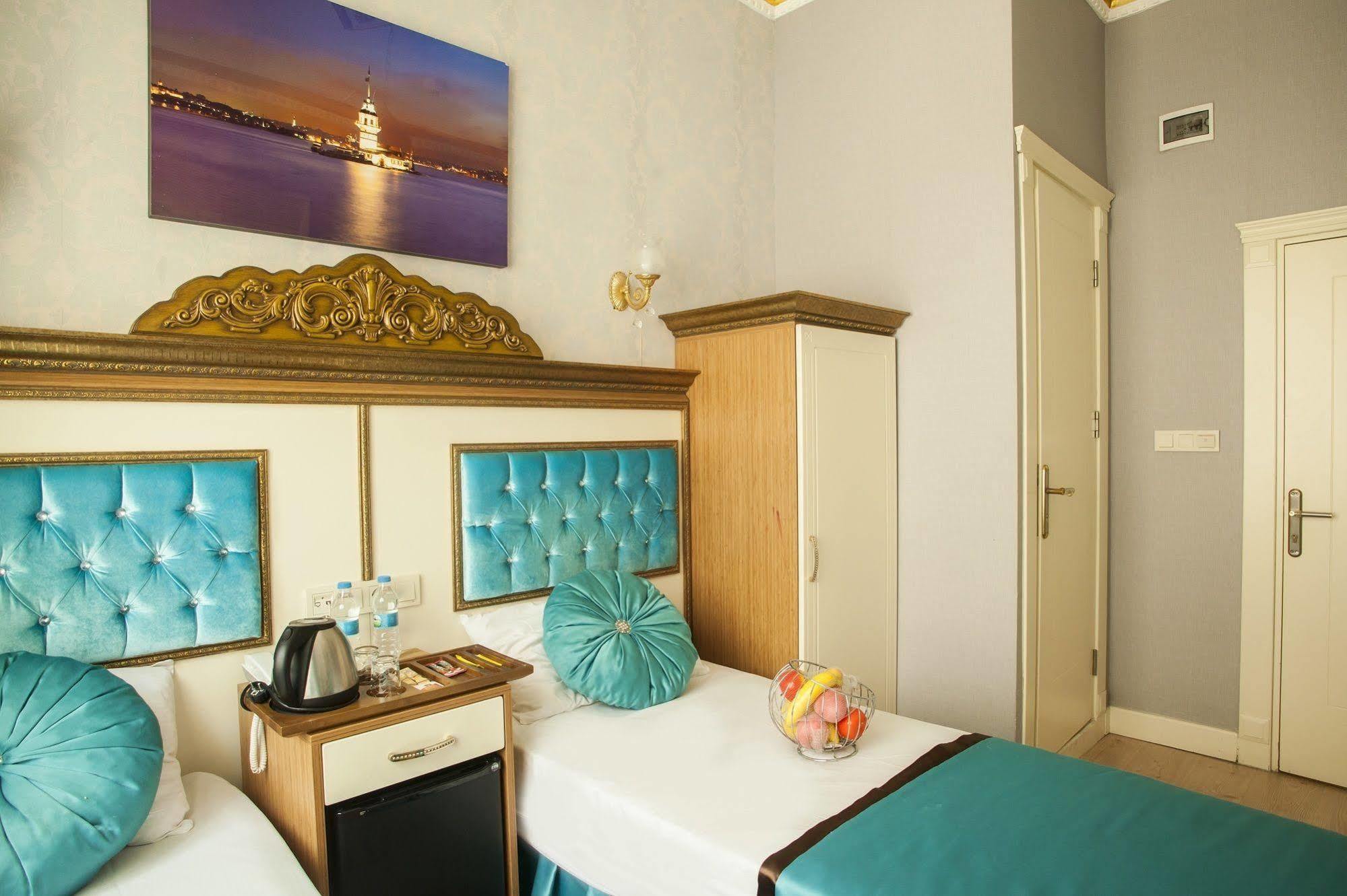 איסטמבול Hurriyet Hotel מראה חיצוני תמונה